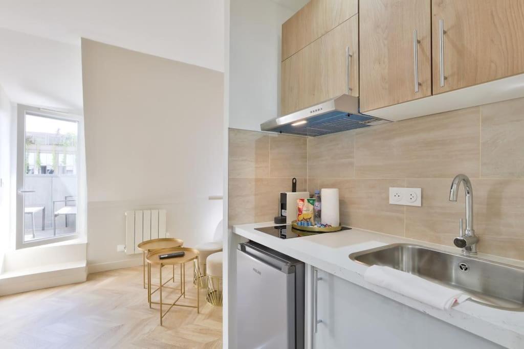 Appartamento Studio Balcony And View Trocadero Passy Parigi